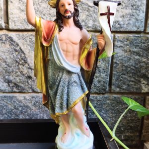 Christian Gift Polyresin Statue of Jesus Christ Resurrection Statue Catholic Religious Showpiece Decor Risen Jesus Murti