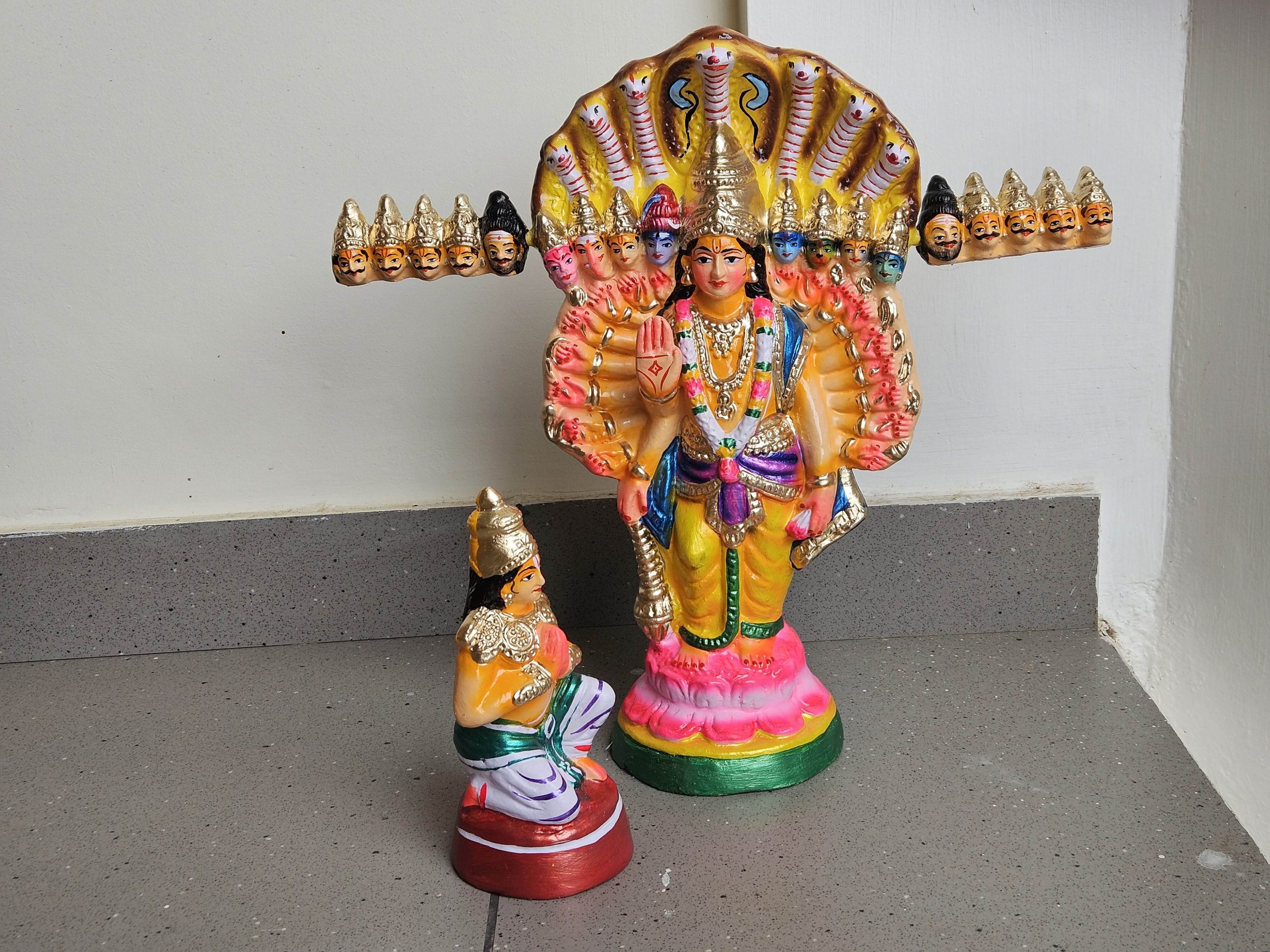 Paper mache kolu doll set