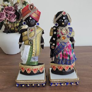 Marapachi bommai